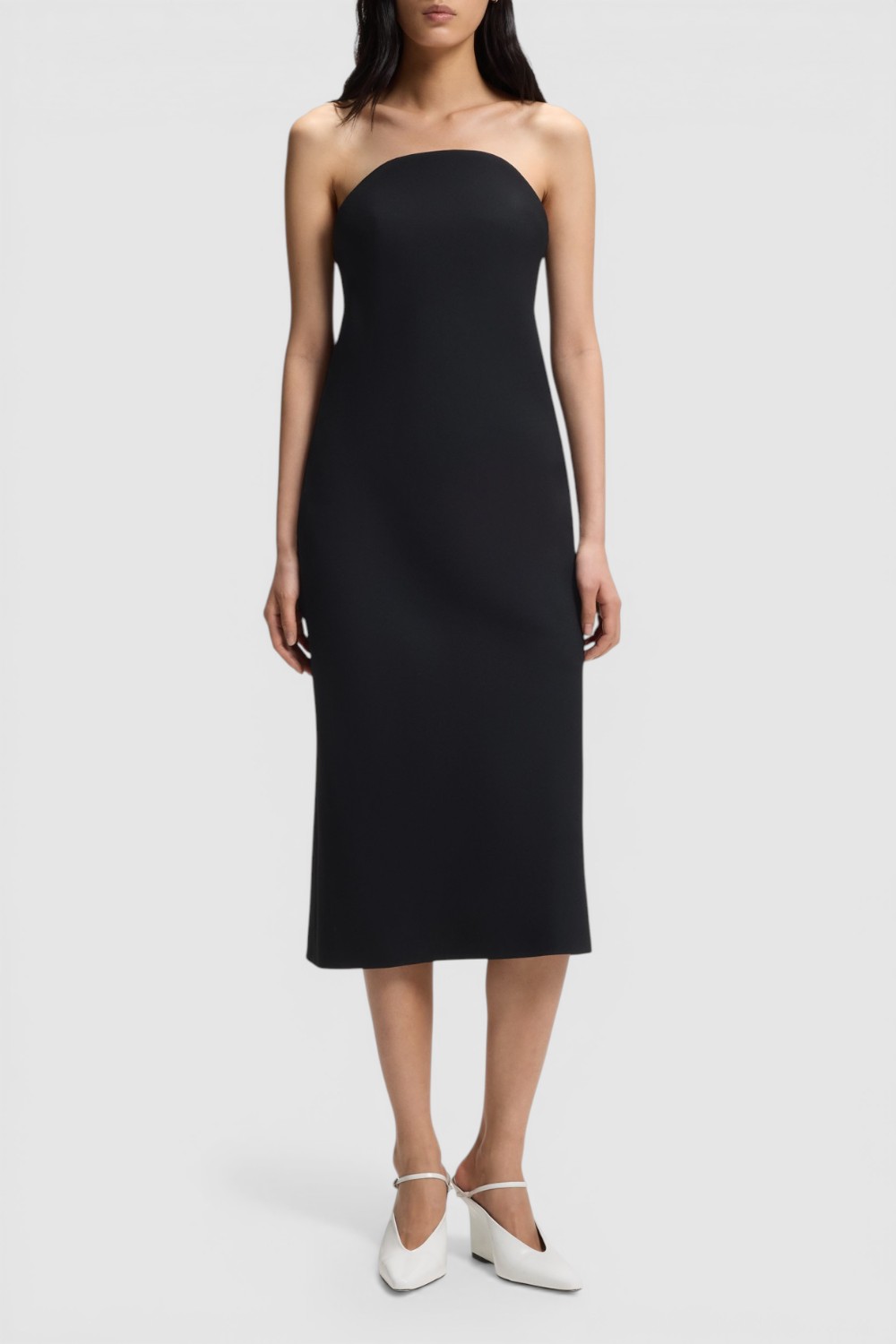 תמונת כל הלוק של שמלת מידי סטרפלס